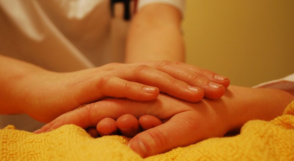 Pflegenotstand: AWO fordert Assistenzausbildungsoffensive