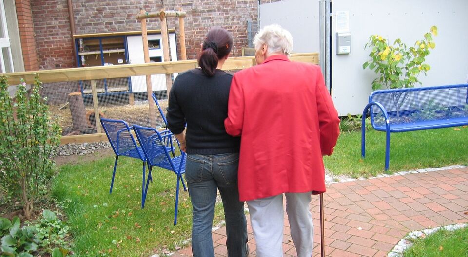 Arbeiterwohlfahrt zu steigenden Eigenanteilen in der Pflege